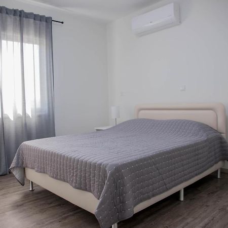 Modern Apartment Not Far From The Beach Paphos Kültér fotó